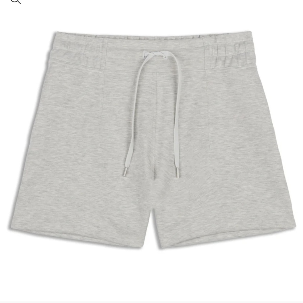 Lululemonn sweat shorts - size 4
